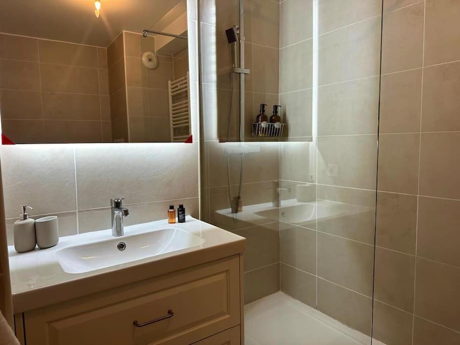 Suite Alya Appartement Proche Disneyland Marne-la-Vallée Esterno foto
